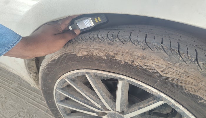 2017 Maruti Ciaz DELTA DIESEL 1.3, Diesel, Manual, 89,072 km, tyre