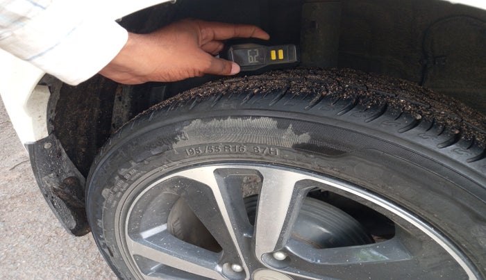 2021 Tata ALTROZ XZ PETROL, Petrol, Manual, 25,513 km, tyre
