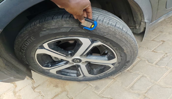 2021 Tata NEXON XZA PLUS PETROL, Petrol, Automatic, 19,782 km, tyre