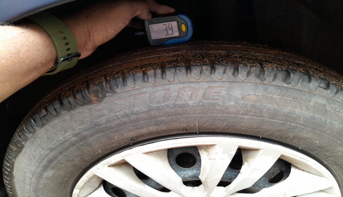 2019 Maruti Dzire VXI, Petrol, Manual, 17,052 km, tyre