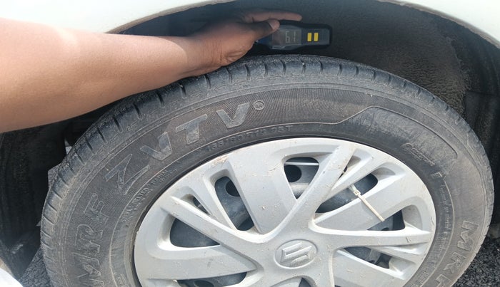 2013 Maruti Swift Dzire VXI, Petrol, Manual, 77,069 km, tyre