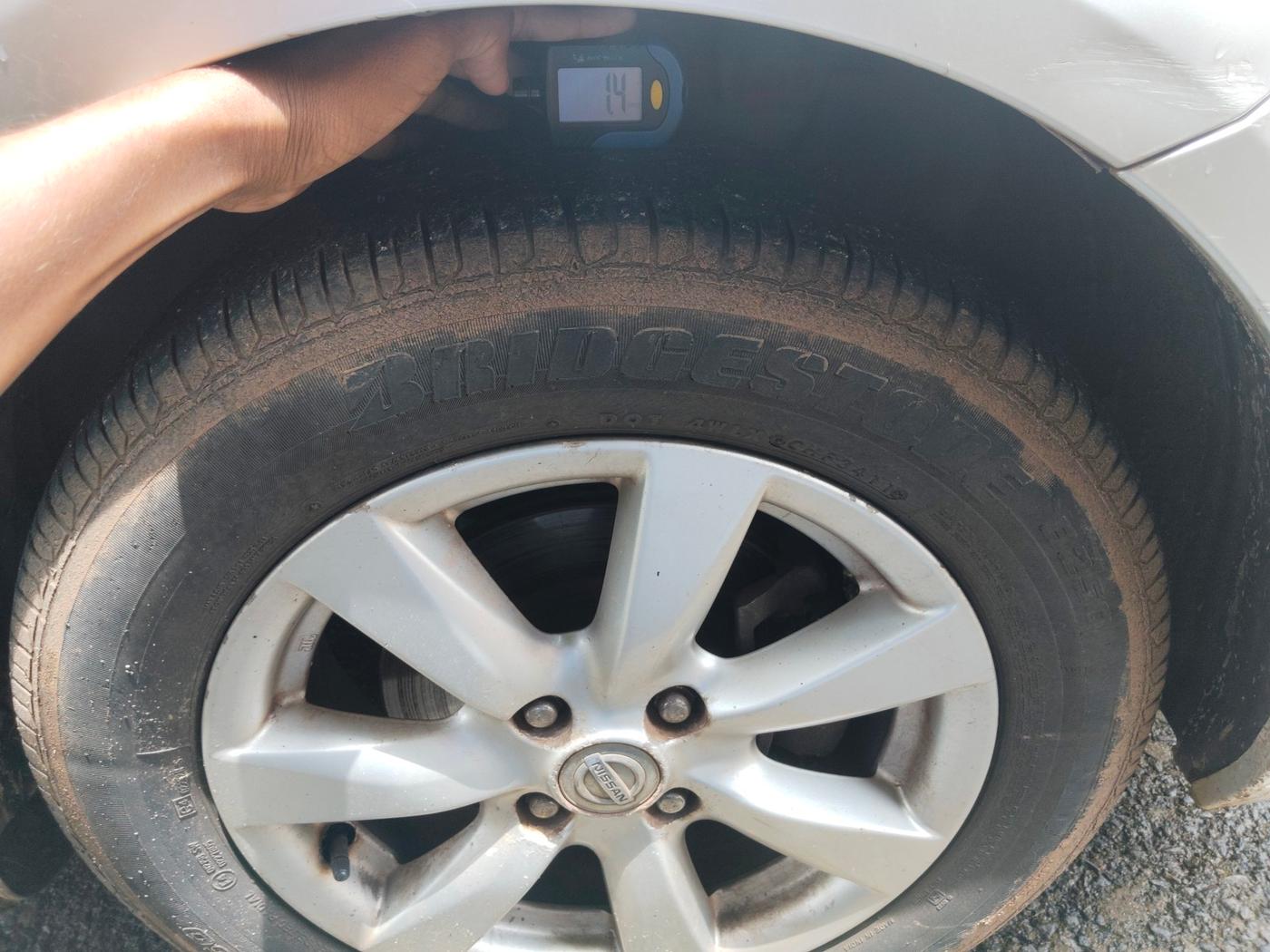 2011 Nissan Sunny XV PETROL, Petrol, Manual, 88,034 km, tyre