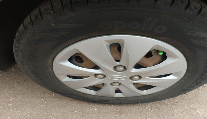 2011 Hyundai i10 SPORTZ 1.2, Petrol, Manual, 81,367 km, tyre