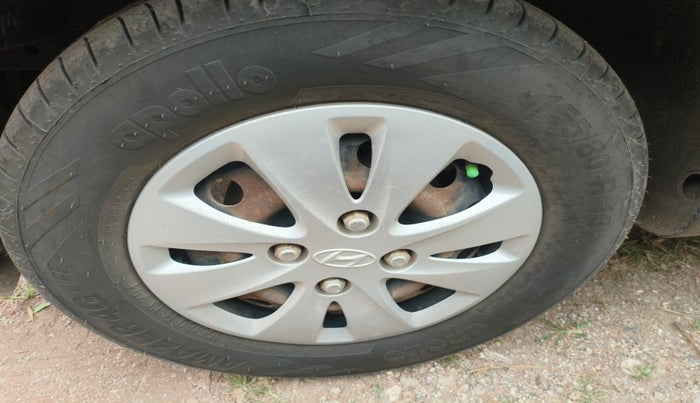 2011 Hyundai i10 SPORTZ 1.2, Petrol, Manual, 81,367 km, tyre