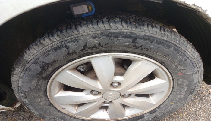 2012 Hyundai i20 SPORTZ 1.4 CRDI, Diesel, Manual, 1,00,335 km, tyre