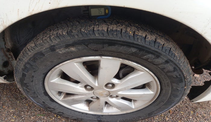 2012 Hyundai i20 SPORTZ 1.4 CRDI, Diesel, Manual, 1,00,335 km, tyre