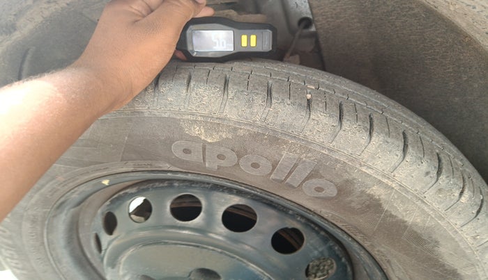 2024 Tata PUNCH PURE MT, Petrol, Manual, 4,123 km, tyre