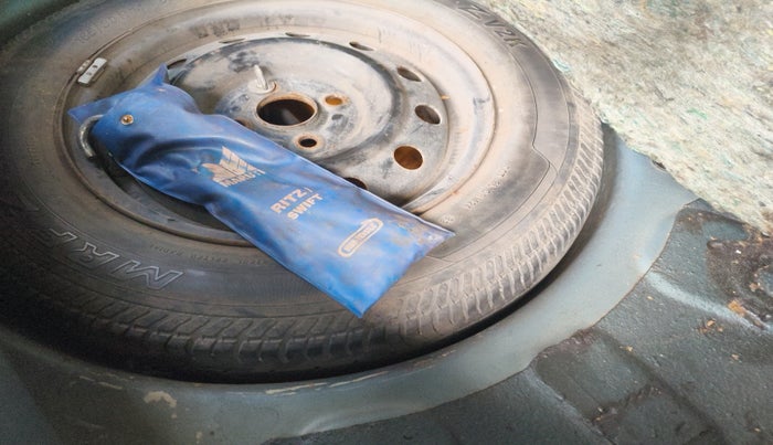 2010 Maruti Ritz VXI GENUS, Petrol, Manual, 18,261 km, tyre