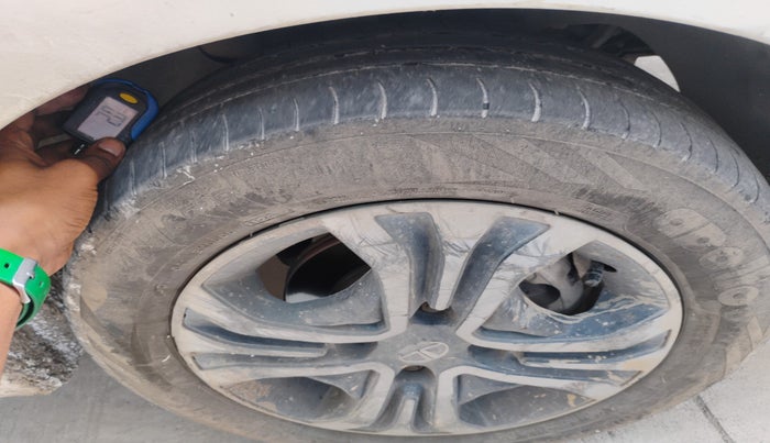 2019 Tata Tiago XZ PETROL, Petrol, Manual, 60,555 km, tyre
