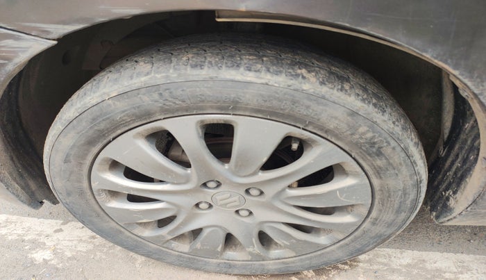 2017 Maruti Baleno ALPHA PETROL 1.2, Petrol, Manual, 55,870 km, tyre