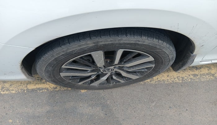 2020 Honda City 1.5L I-DTEC VX, Diesel, Manual, 1,01,364 km, tyre