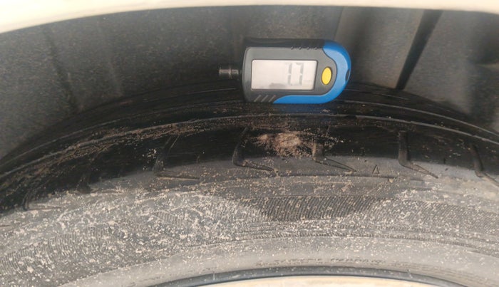 2011 Maruti SX4 VXI, Petrol, Manual, 1,47,311 km, tyre