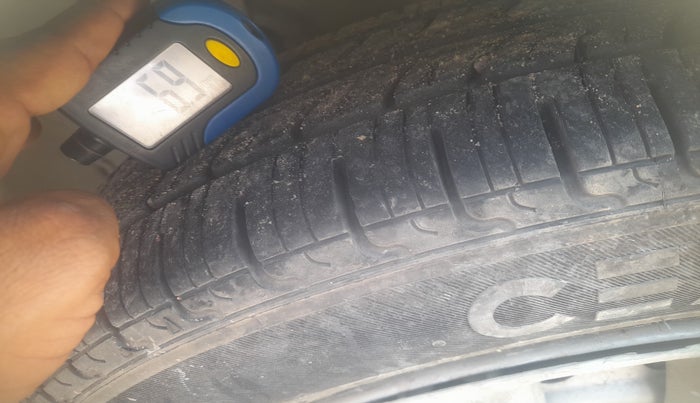 2019 Maruti New Wagon-R ZXI 1.2, Petrol, Manual, 61,179 km, tyre