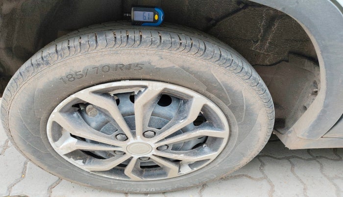 2023 Tata PUNCH PURE RHYTHM PACK MT, Petrol, Manual, 14,233 km, tyre