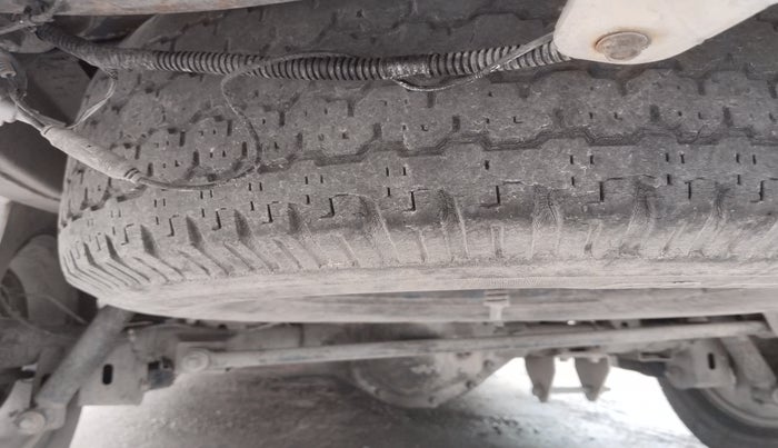 2014 Mahindra Scorpio VLX 2WD, Diesel, Manual, 92,952 km, tyre