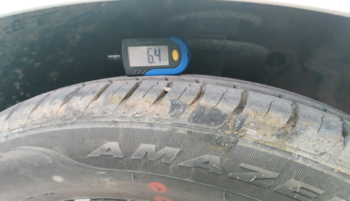 2018 Maruti Dzire VXI, Petrol, Manual, 45,530 km, tyre