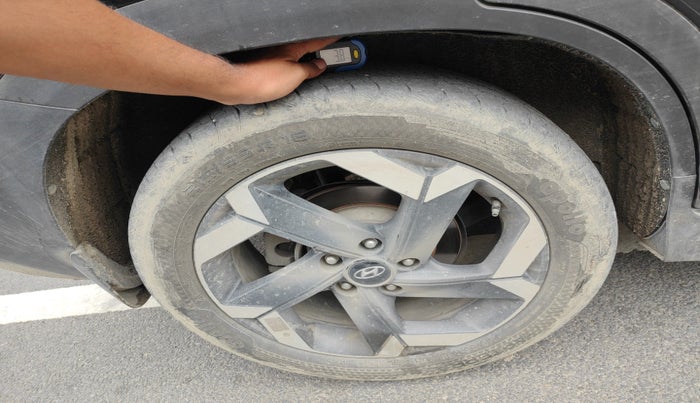 2022 Hyundai ALCAZAR 1.5 SIGNATURE (O) AT 6STR, Diesel, Automatic, 44,514 km, tyre