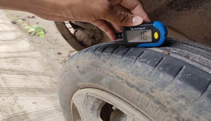 2021 Tata PUNCH ACCOMPLISHED MT, Petrol, Manual, 47,809 km, tyre