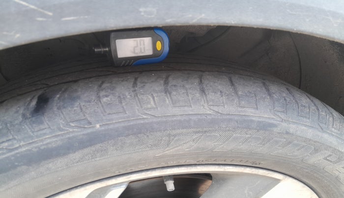 2018 Hyundai Creta SX (O) 1.6 DIESEL, Diesel, Manual, 1,73,960 km, tyre