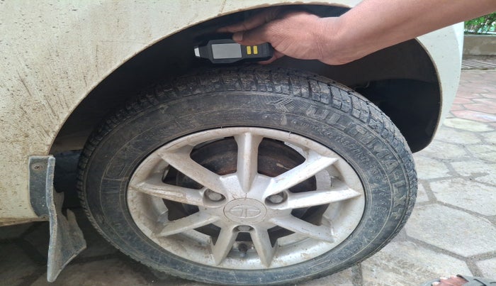2015 Tata Nano TWIST XTA, Petrol, Automatic, 8,129 km, tyre
