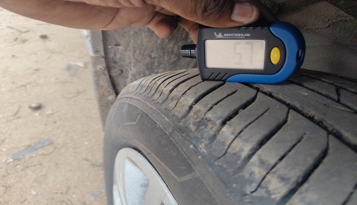 2024 Renault Kiger RXL MT, Petrol, Manual, 12,183 km, tyre