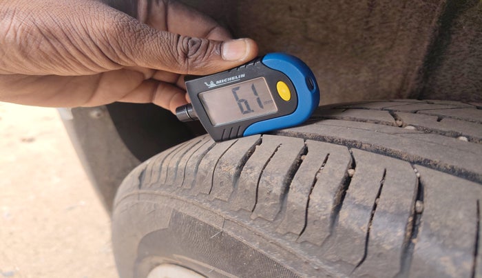 2024 Renault Kiger RXL MT, Petrol, Manual, 12,183 km, tyre