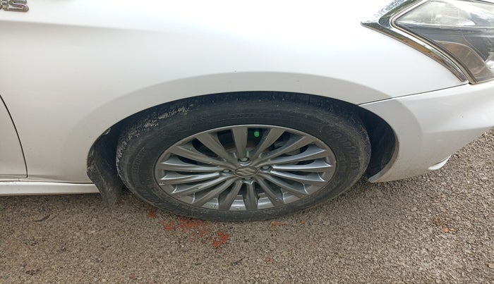 2015 Maruti Ciaz ZDI+ SHVS RS, Diesel, Manual, 94,704 km, tyre