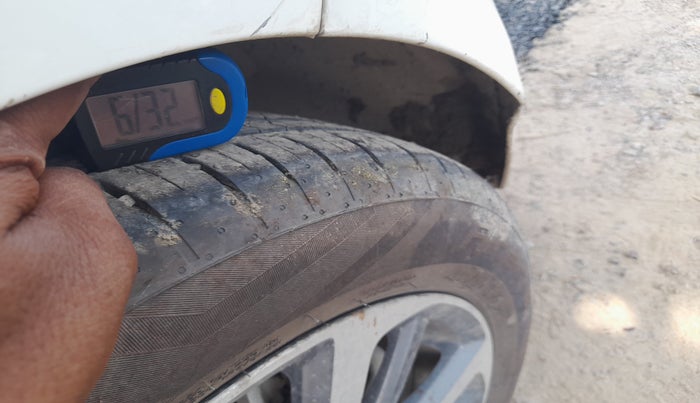 2020 Ford Figo Aspire TITANIUM 1.2 PETROL, Petrol, Manual, 61,567 km, tyre