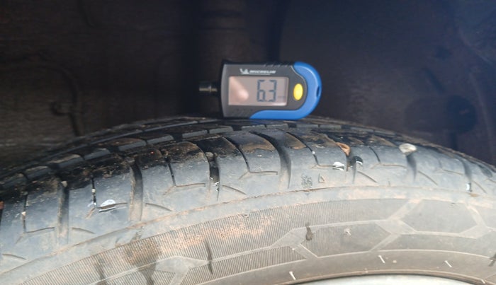 2020 Tata ALTROZ XT PETROL, Petrol, Manual, 98,384 km, tyre
