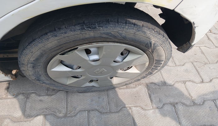 2018 Maruti Wagon R 1.0 LXI, Petrol, Manual, 75,302 km, tyre