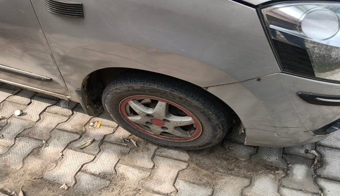2012 Maruti Wagon R 1.0 LXI, Petrol, Manual, 1,91,812 km, tyre