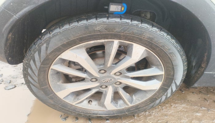 2021 Mahindra XUV300 W8 (O) 1.5 DIESEL, Diesel, Manual, 71,909 km, tyre