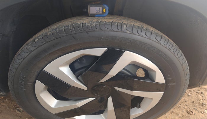 2023 Nissan MAGNITE XE, Petrol, Manual, 52,476 km, tyre