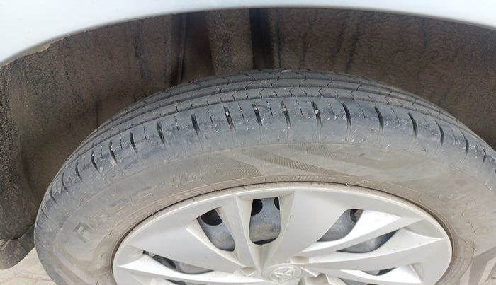 2022 Toyota Glanza S, Petrol, Manual, 52,908 km, tyre
