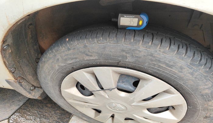 2012 Maruti Swift VDI, Diesel, Manual, 1,23,401 km, tyre