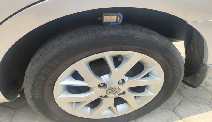 2019 Nissan Sunny XV CVT, Petrol, Automatic, 65,118 km, tyre