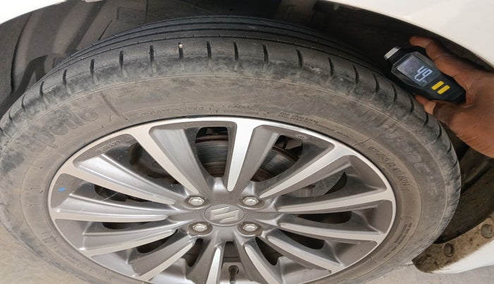 2019 Maruti Ciaz ALPHA 1.5 SHVS PETROL, Petrol, Manual, 42,148 km, tyre