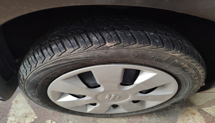 2010 Maruti Zen Estilo VXI, Petrol, Manual, 31,376 km, tyre
