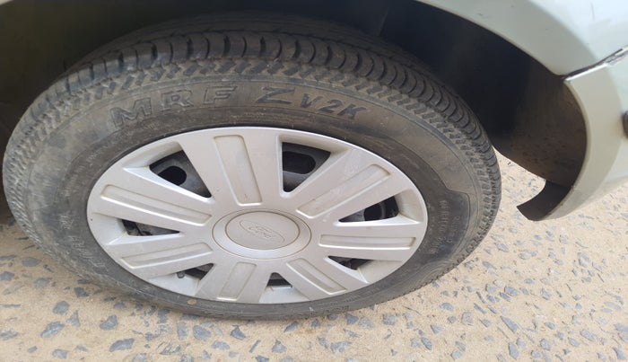 2011 Ford Figo ZXI 1.4 DIESEL, Diesel, Manual, 14,541 km, tyre