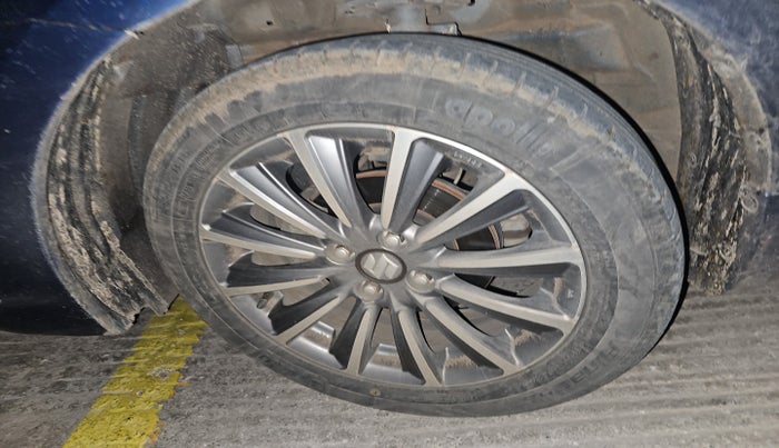 2021 Maruti Ciaz ALPHA 1.5 SHVS PETROL, Petrol, Manual, 55,563 km, tyre