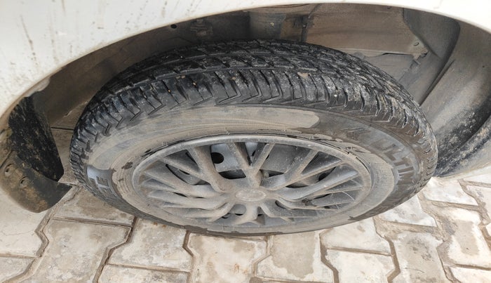 2023 Maruti Alto K10 VXI, Petrol, Manual, 14,708 km, tyre