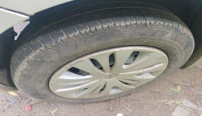 2012 Maruti Ertiga VDI, Diesel, Manual, 1,10,840 km, tyre