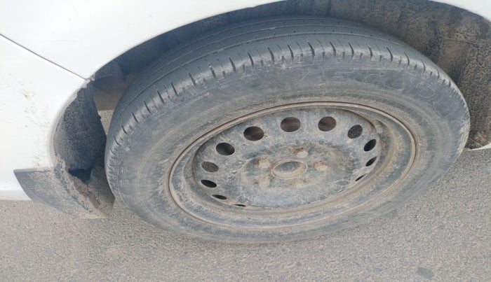 2012 Maruti Ertiga VDI, Diesel, Manual, 1,10,840 km, tyre