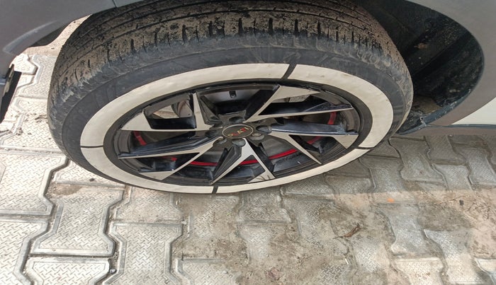 2019 Tata NEXON XM DIESEL, Diesel, Manual, 56,501 km, tyre