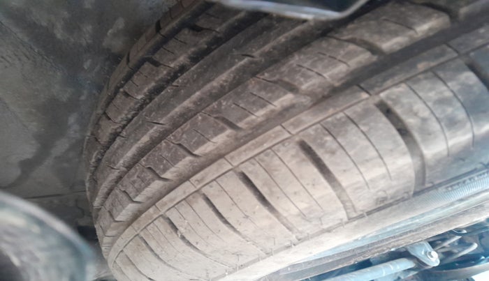 2022 Tata Harrier XZA PLUS 2.0L, Diesel, Automatic, 28,856 km, tyre