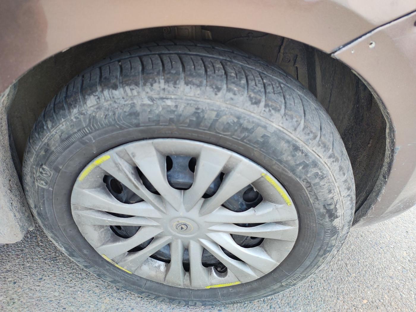2013 Maruti Ertiga VDI, Diesel, Manual, 87,296 km, tyre