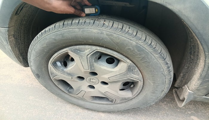 2022 Tata PUNCH ACCOMPLISHED MT, Petrol, Manual, 72,463 km, tyre