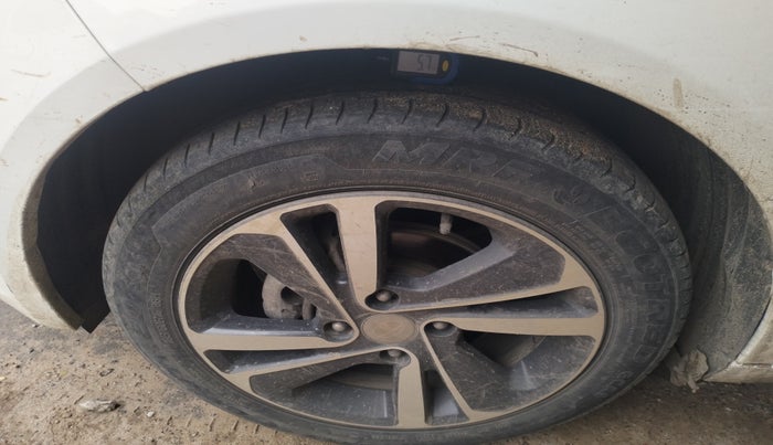 2023 Tata ALTROZ XZ DIESEL, Diesel, Manual, 55,206 km, tyre