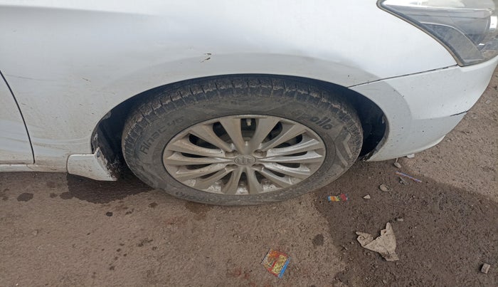 2017 Maruti Ciaz ZDI SHVS, Diesel, Manual, 1,27,857 km, tyre