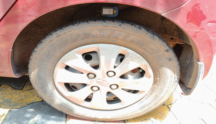 2011 Hyundai i10 MAGNA 1.2, Petrol, Manual, 63,952 km, tyre